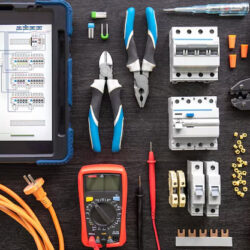 - Materiais Elétricos